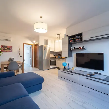 아파트 Sanuk House *